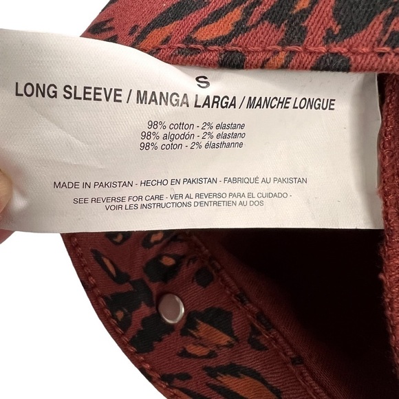 NWT ELLA MOSS Cheetah Sable Swirl Denim Jacket Women's Size S - Picture 11 of 16